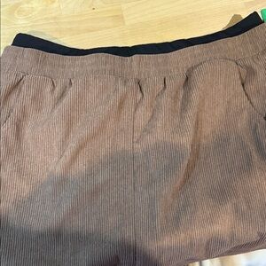NWT Halara corduroy Skirt with black built in short. Peek a boo waist. Size xl